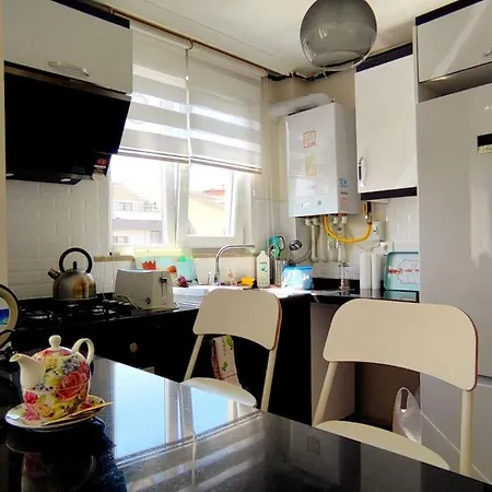 Appartement Lovely In Kuecuekyali *